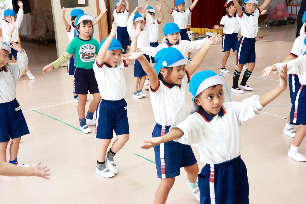 リズム体操教室（年少以上）
